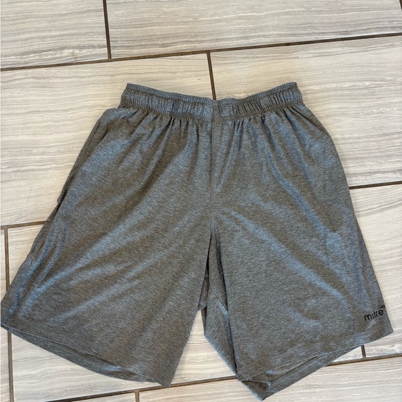 Mitre Gray Men's Shorts -Large - Picture 1 of 4